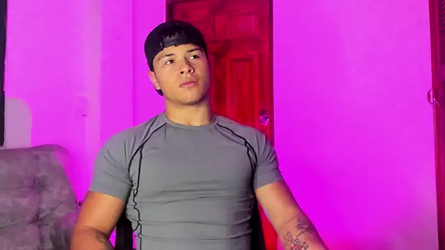 Dominic Biker   online show from 12-19-25, 03:32