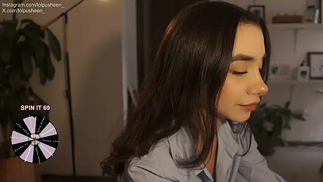 JulietteDee online show from 02-10-26, 09:36