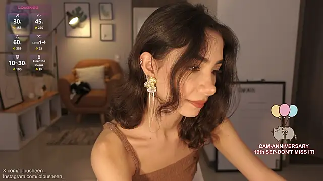 Snapshot of JulietteDee chatting on 09-14-25, 04:51 JulietteDee online show from 09-14-25, 04:51