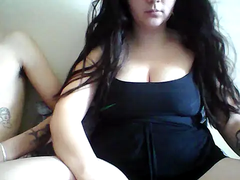 Snapshot of brazillliangirl chatting on 02-22-26, 06:20 brazillliangirl online show from 02-22-26, 06:20