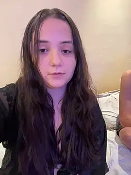 Snapshot of brazillliangirl chatting on 03-12-26, 02:17 brazillliangirl online show from 03-12-26, 02:17