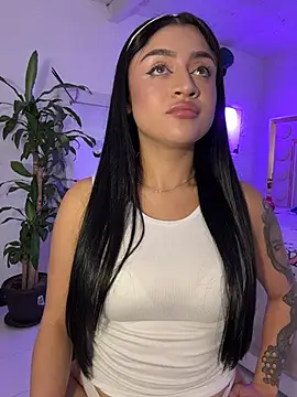 lucianaroy online show from 12-03-25, 12:01