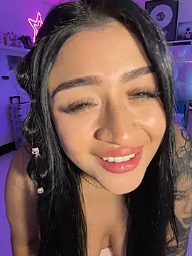 lucianaroy online show from 05-19-26, 11:34