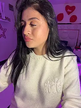 lucianaroy online show from 02-17-26, 04:32