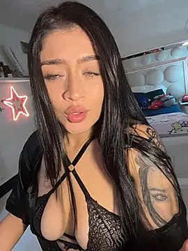 lucianaroy online show from 02-06-26, 10:28