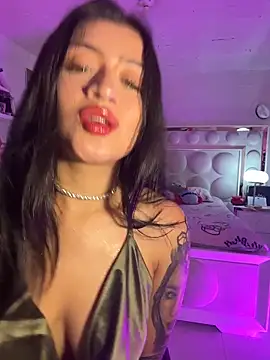 lucianaroy online show from 02-28-26, 02:44