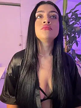 lucianaroy online show from 11-23-25, 03:05