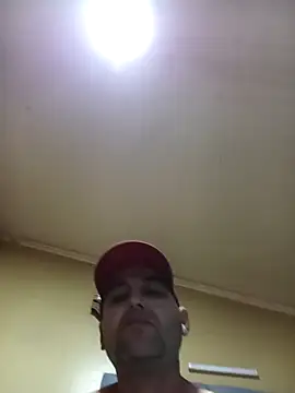 TrainedFinder5 online show from 04-08-26, 01:29