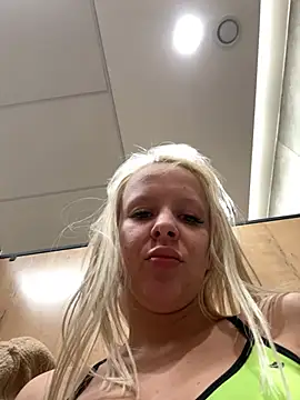 LikaCat online show from 03-19-25, 07:18