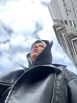 LikaCat online show from 09-13-25, 04:12