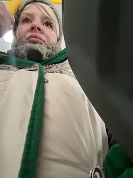 LikaCat online show from 11-06-25, 02:15