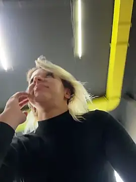 LikaCat online show from 02-22-26, 03:20