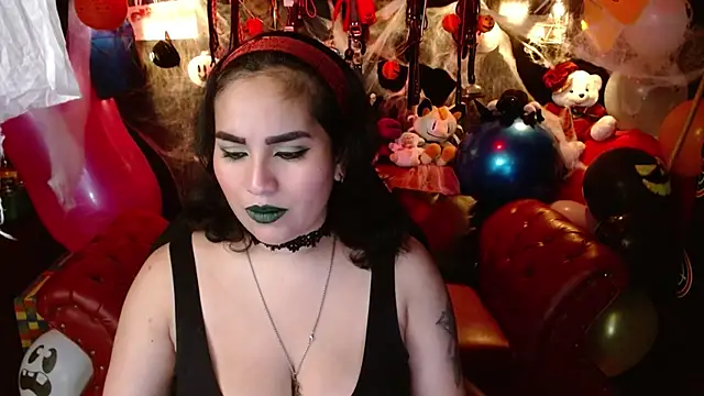 kureiji hentaii online show from 10-21-25, 10:20