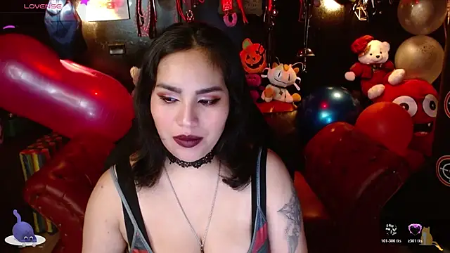 kureiji hentaii online show from 11-15-25, 01:53