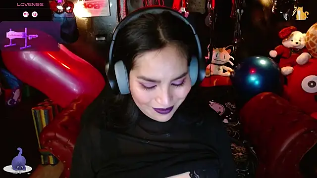 kureiji hentaii online show from 11-19-25, 11:38