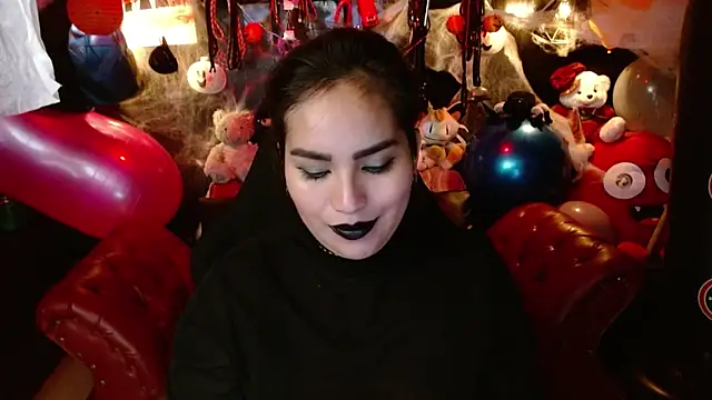 kureiji hentaii online show from 10-20-25, 12:13