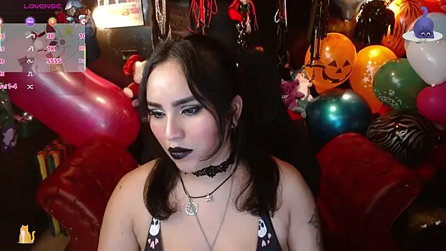 kureiji hentaii online show from 12-20-25, 08:33