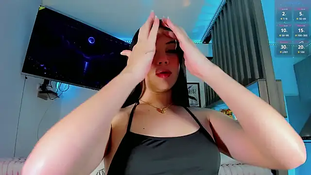 Ashlycuute online show from 11-08-25, 06:28