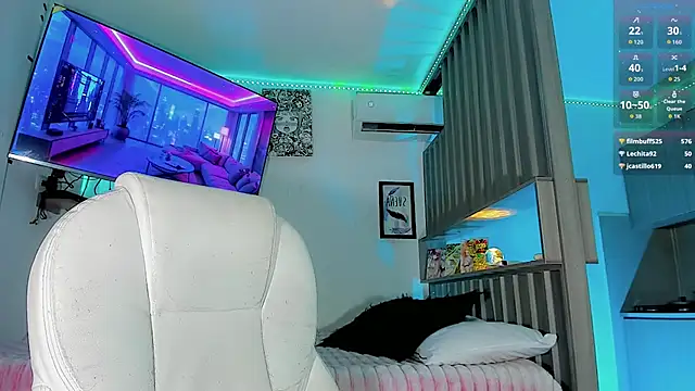 Ashlycuute online show from 11-16-25, 07:02