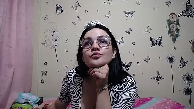 Nicolle-sky online show from 03-20-26, 08:37