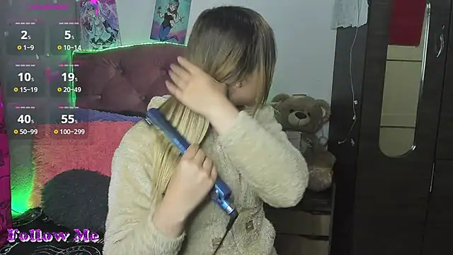 Tiffany bunny2023 online show from 11-11-25, 03:01