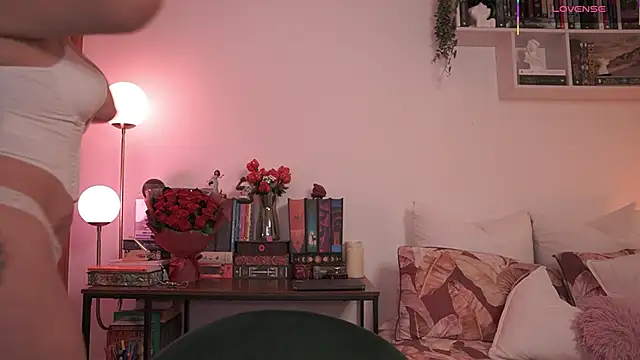 EmilyxRose - online show from 11-30-25, 06:19