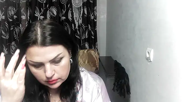 kataleya94 online show from 11-12-25, 03:38