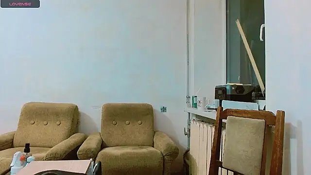 Snapshot of RosaJil chatting on 03-08-25, 03:56 RosaJil online show from 03-08-25, 03:56