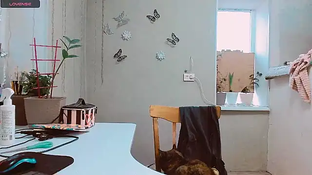 Snapshot of RosaJil chatting on 02-02-25, 02:13 RosaJil online show from 02-02-25, 02:13