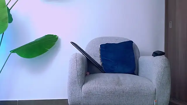 Sara ow online show from 03-05-26, 08:49