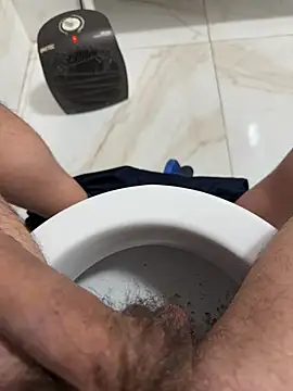 Snapshot of pino8787 chatting on 01-20-25, 11:21 pino8787 online show from 01-20-25, 11:21