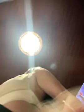 MarianaBenz online show from 10-10-25, 11:16