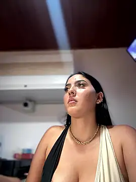 MarianaBenz online show from 01-08-26, 11:44