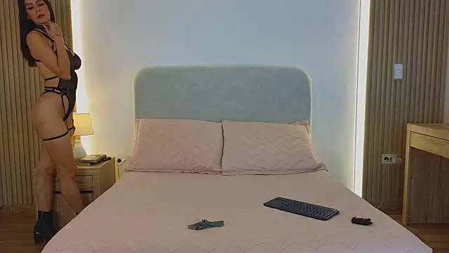 KristennBlue online show from 03-07-26, 09:42