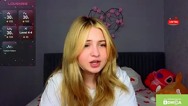 shy blondiee online show from 12-10-24, 11:40