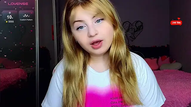 shy blondiee online show from 02-08-25, 12:28