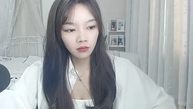 Jenny-Z online show from 10-19-25, 01:41