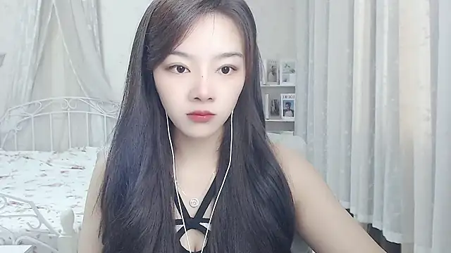 Jenny-Z online show from 06-19-26, 01:44