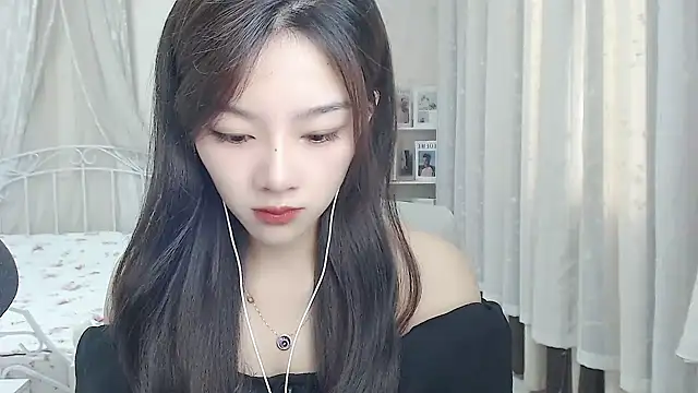 Jenny-Z online show from 05-20-26, 01:57