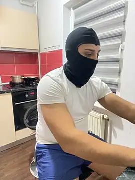 marianmin online show from 10-31-25, 04:25