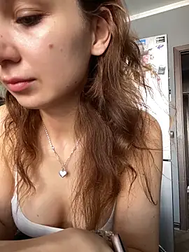 Snapshot of QuitieLia chatting on 03-19-26, 07:19 QuitieLia online show from 03-19-26, 07:19