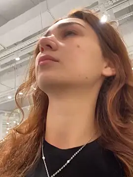 QuitieLia online show from 12-03-25, 08:25