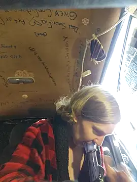 Snapshot of shadow199393 chatting on 02-26-25, 08:15 shadow199393 online show from 02-26-25, 08:15