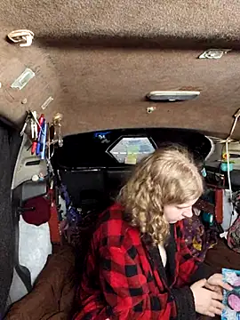 shadow199393 online show from 11-16-25, 09:51