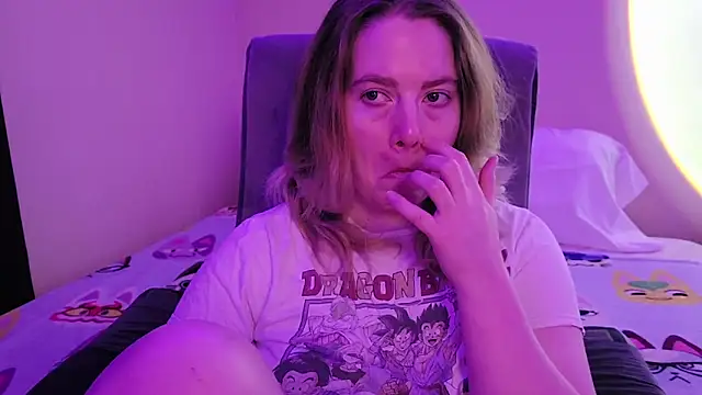 InternetFairy XO online show from 12-04-25, 04:44