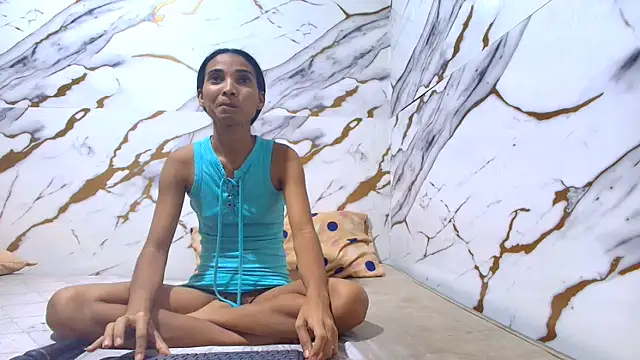 luciana daza online show from 03-08-26, 01:55