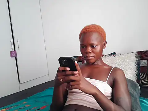 Snapshot of petiteebony_81 chatting on 05-19-26, 06:42 petiteebony 81 online show from 05-19-26, 06:42