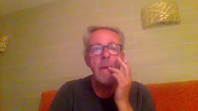 tuggy59 online show from 04-15-26, 05:24