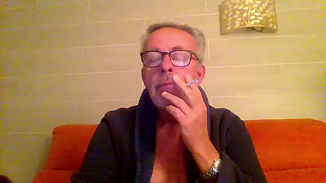 tuggy59 online show from 12-14-25, 04:29