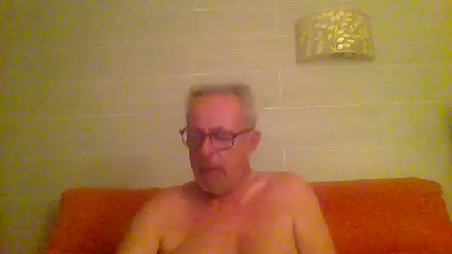 tuggy59 online show from 09-09-25, 04:22